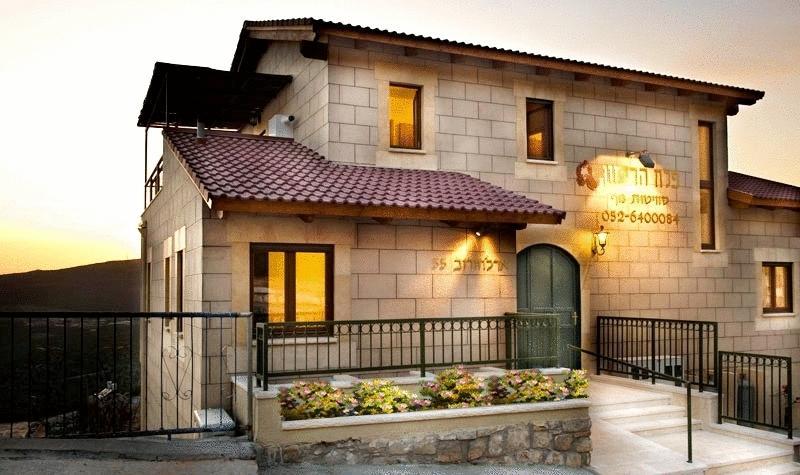 Hotel Pelech Harimmon Safed Habitación foto